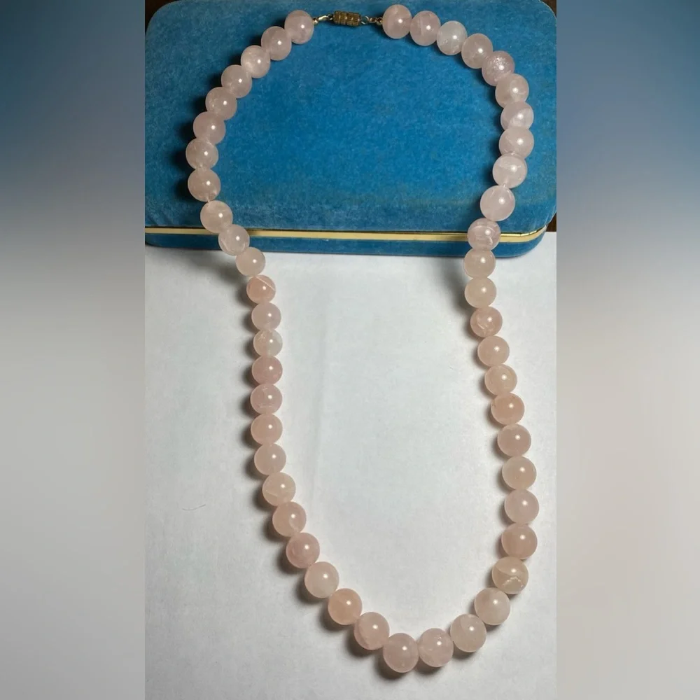 Rose Quartz bead estate necklace. 332.6 g 1970’s vintage. HEAVY!! - Picture 3 of 7